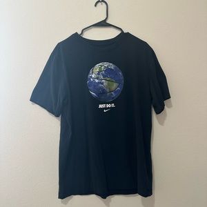 EUC Nike Men’s Basketball Tee